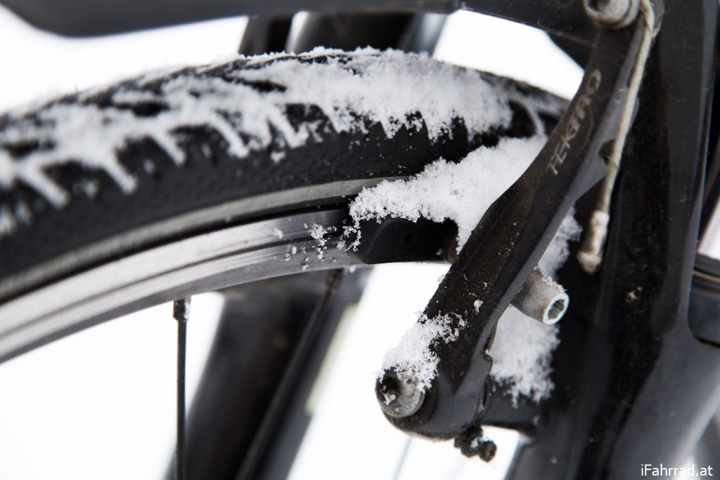 Fahrrad Bremsen Schnee